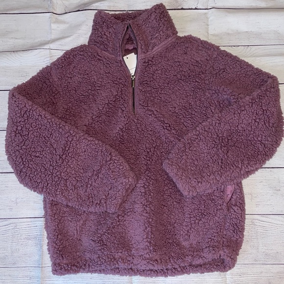 Nine West Sweaters - NWT Women's Nine West Fuzzy Sweater